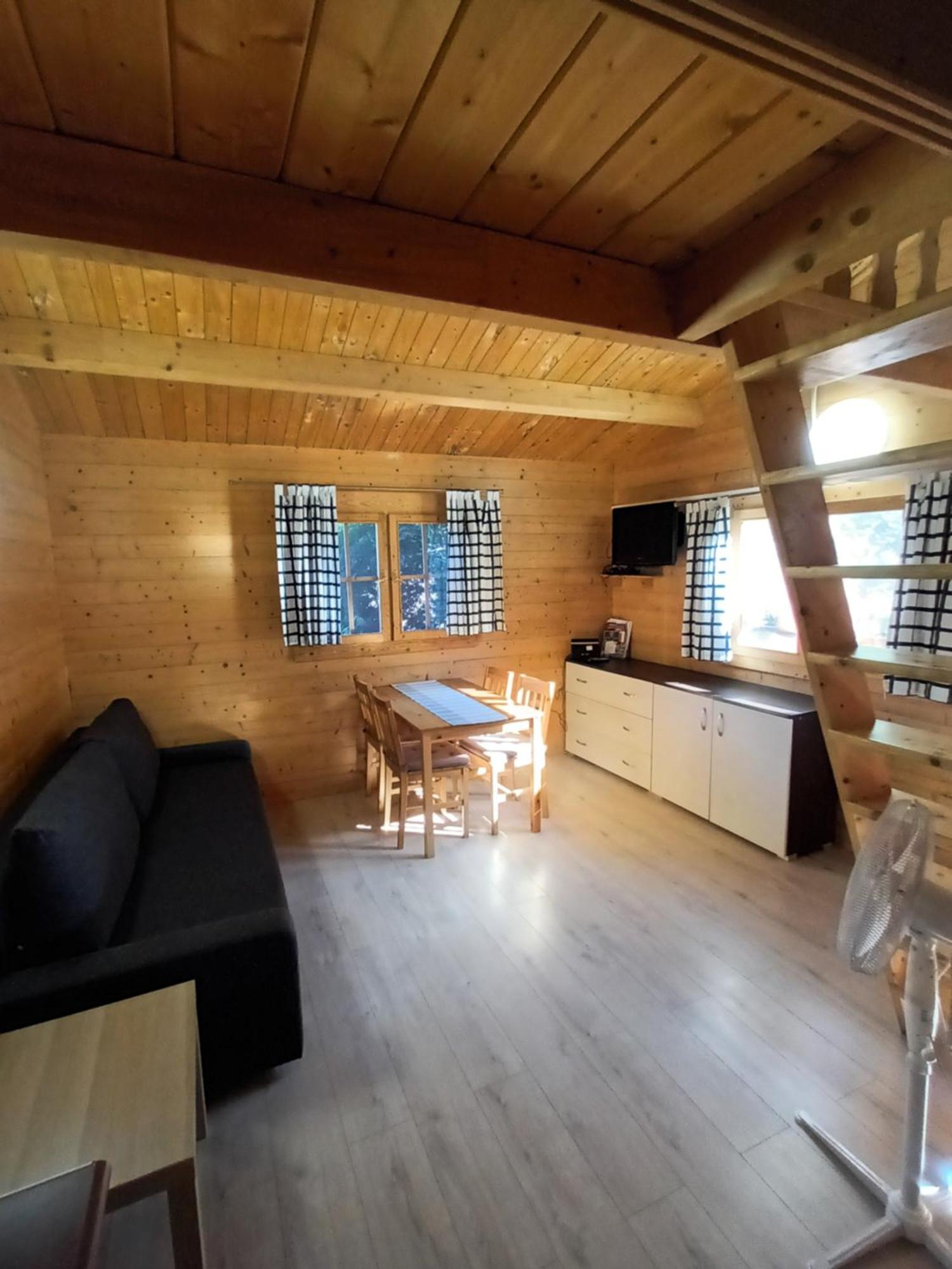 Zacisze Domki Letniskowe Karsibor Swinoujscie Bagian luar foto